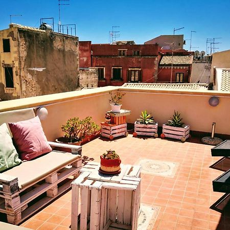 La Terrazza Sul Vicolo Bed & Breakfast Syracuse Bagian luar foto