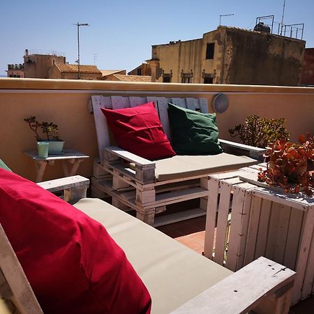 La Terrazza Sul Vicolo Bed & Breakfast Syracuse Bagian luar foto