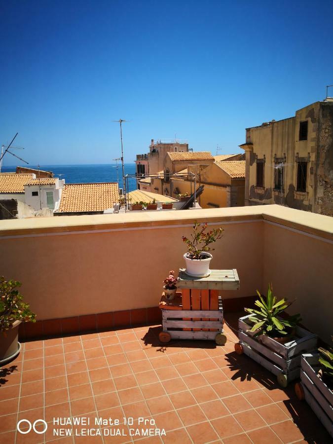 La Terrazza Sul Vicolo Bed & Breakfast Syracuse Bagian luar foto