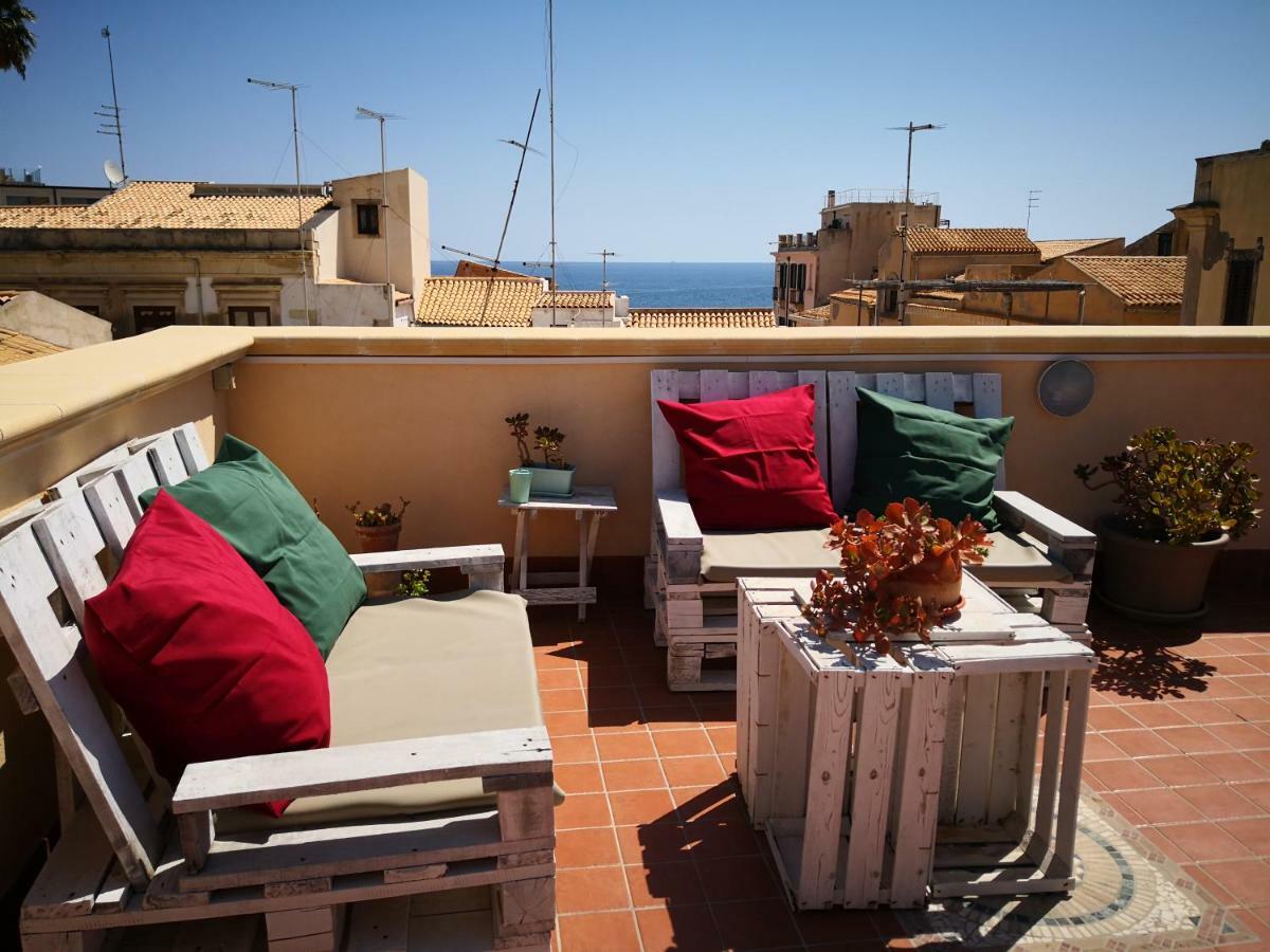 La Terrazza Sul Vicolo Bed & Breakfast Syracuse Bagian luar foto